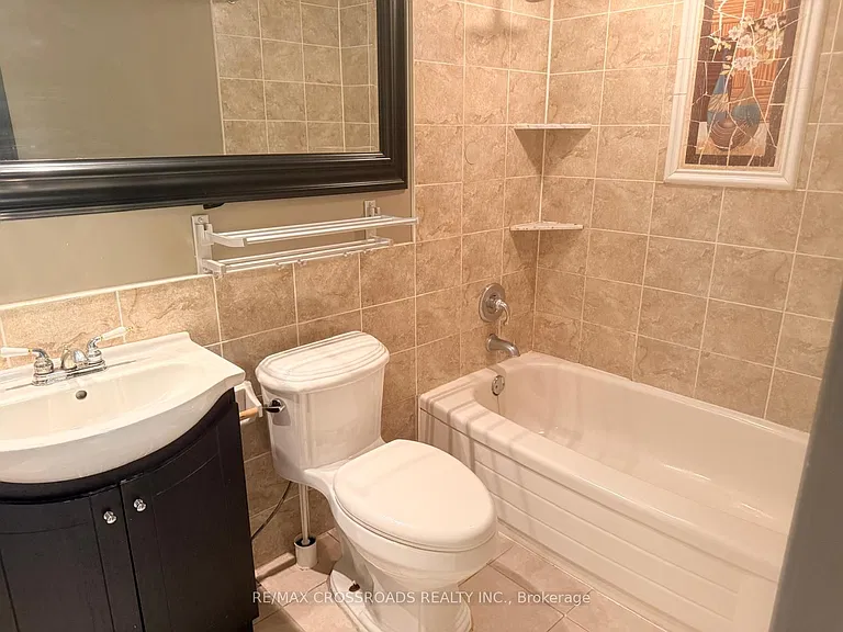 23 Burnview Cres — Photo 15
