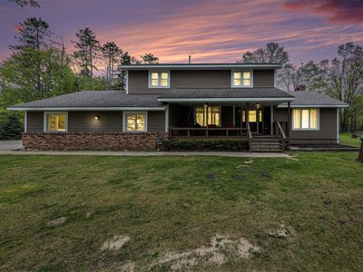 662 Crestwood Dr, Gaylord, MI, 49735