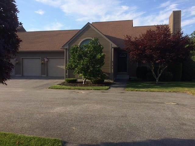 1st image of 18 Estate Drive #18