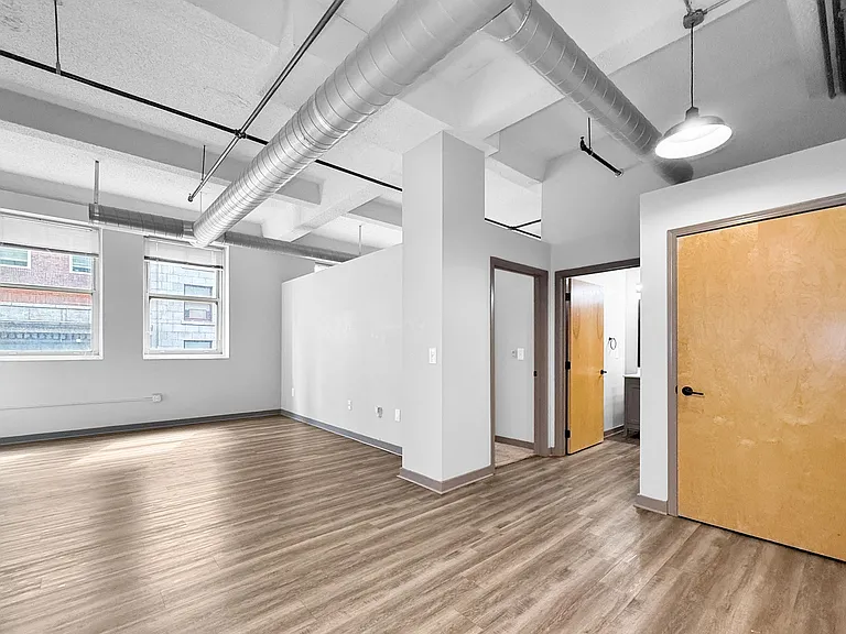 Library Lofts — Photo 16