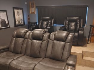 16258 Justine St, Markham, IL 60428