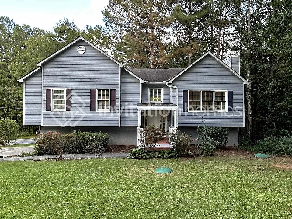 686 Holland Rd