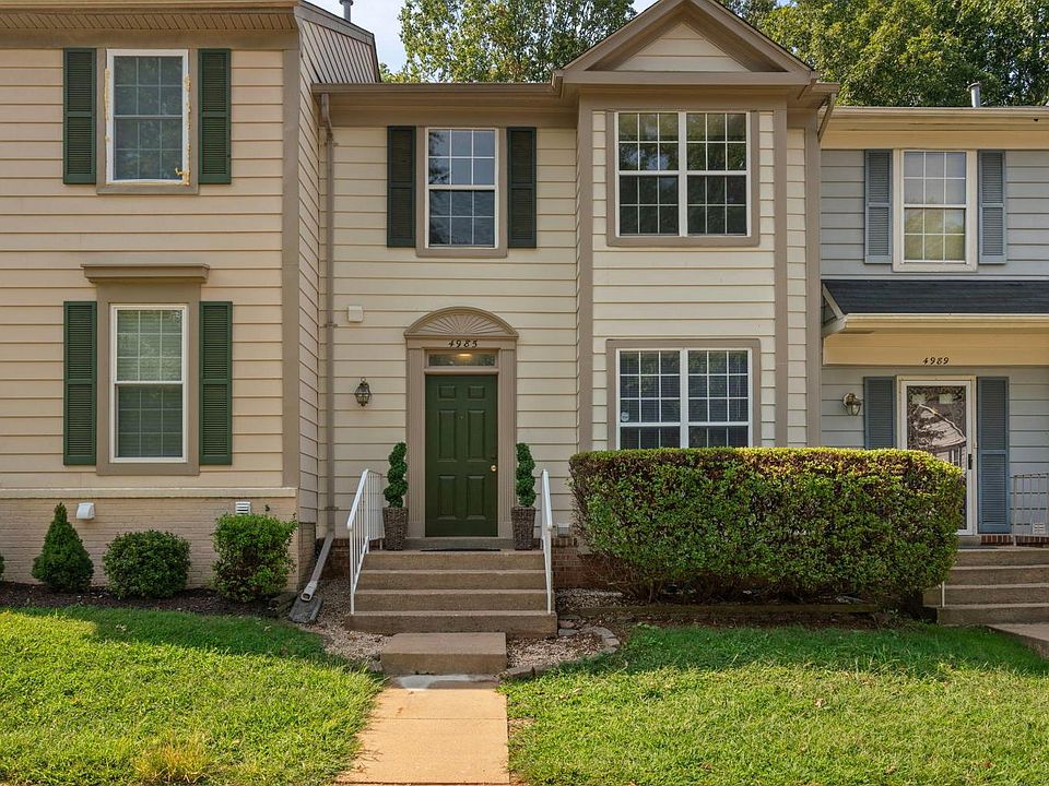 1st image of 4985 Lambsgate Ln