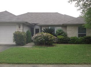 502 Bridle Ln, Victoria, TX 77904