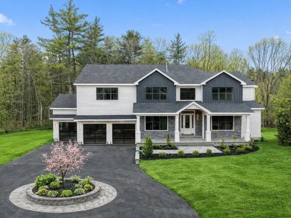 51 Plympton Rd, Sudbury, MA 01776
