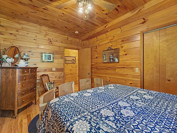 33rd image of 453 Macs Mountain Retreat Ln