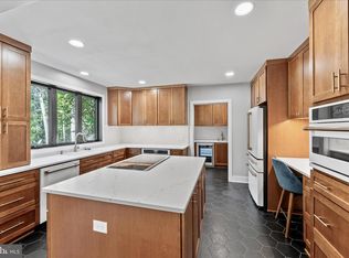 5876 Free State Rd, Marshall, VA 20115