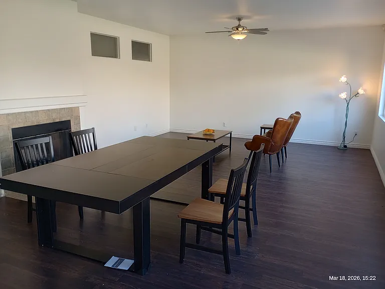 De La Valle Dr — Photo 9