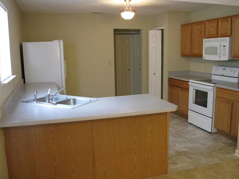 Franklin Twp - 3 BR with loft — Photo 2
