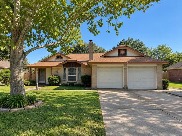 3804 Briar Hollow Dr, Dickinson, TX 77539