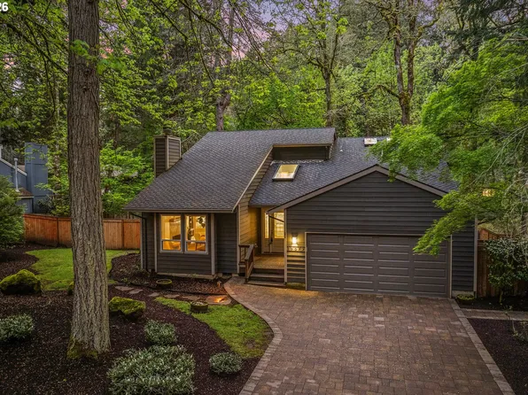 18679 Indian Creek Dr, Lake Oswego, OR 97035