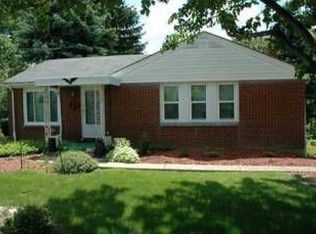 1729 Locust Rd, Sewickley, PA 15143