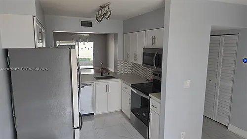 7271 S Devon Dr #101 Photo 1