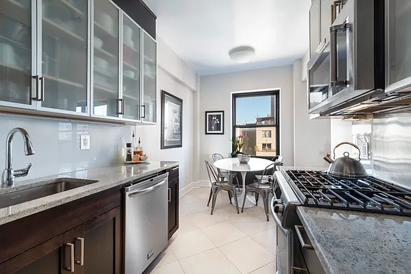 Rented by Halstead Real Estate | media 5