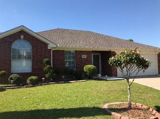 3601 Palmer Ct, Arlington, TX 76014