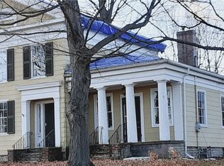 9192 Creek Rd W, Batavia, NY 14020