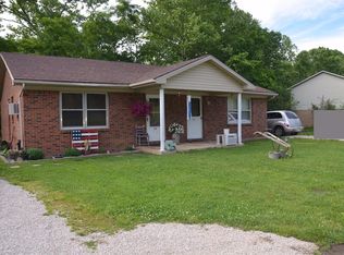 329 Geneva Ave #331, Irvine, KY 40336