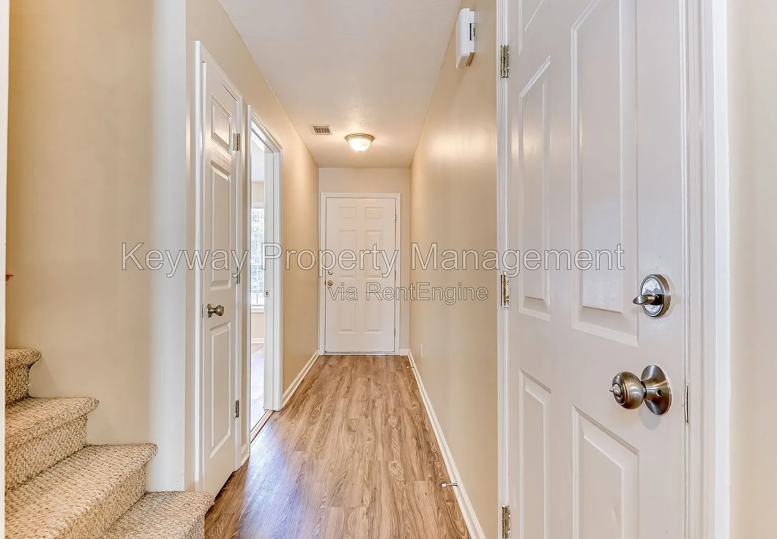 3 bed, 2.0 bath, 1366 sqft, $1,485 — Photo 4