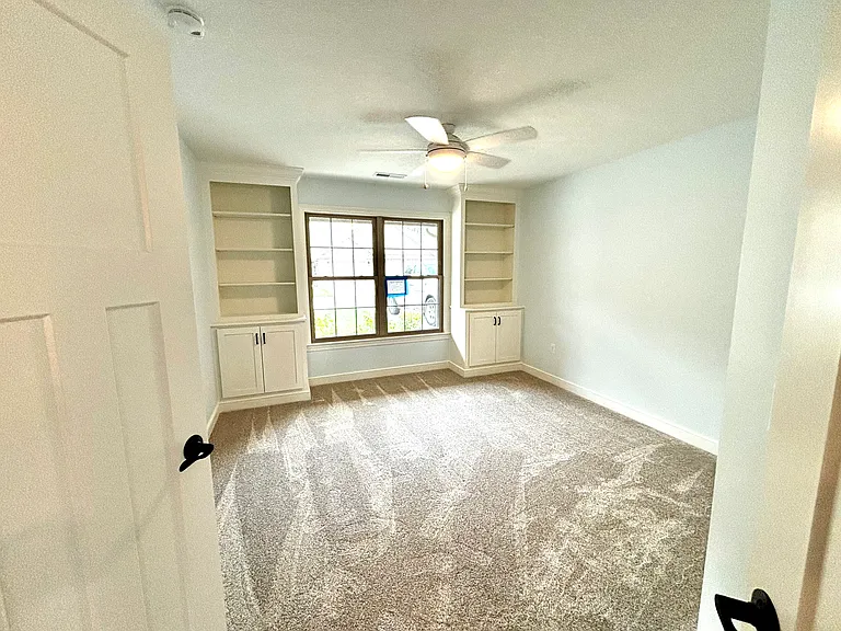 1176 E Bentley Cir #1176 — Photo 7