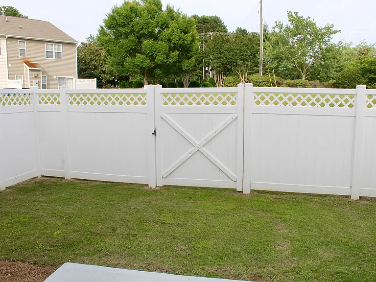 108 Azteca Dr — Photo 14