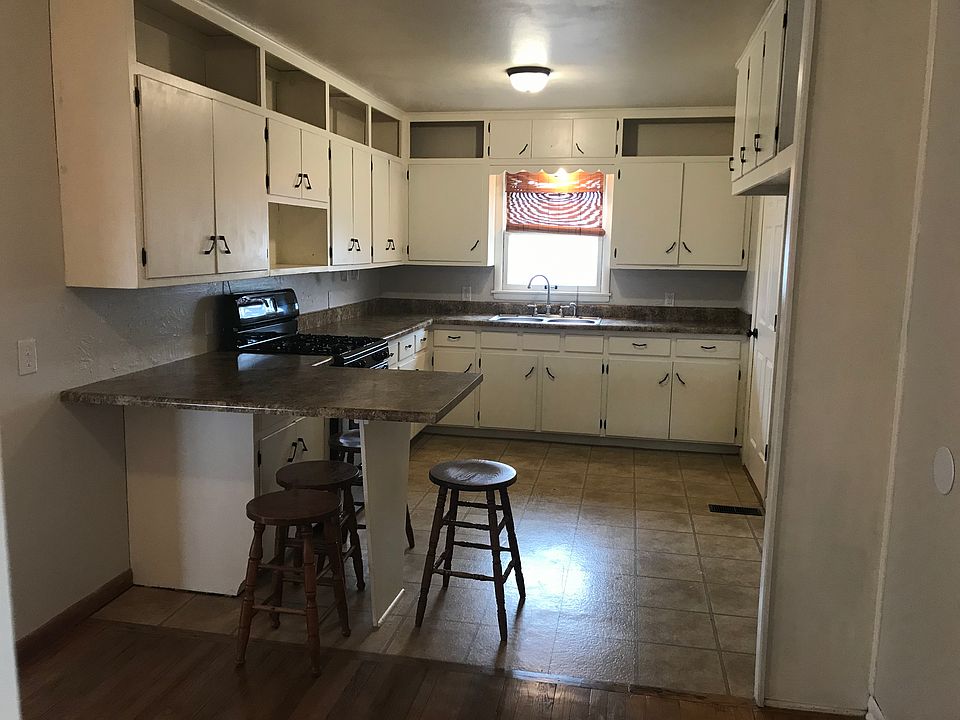 1st image of 1804 Potomac Dr