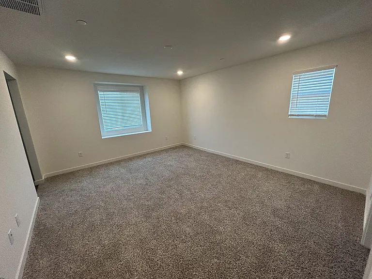 805 Congaree Ln — Photo 31