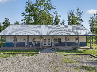 8065 Gourley Road, Mountain Grove, MO 65711