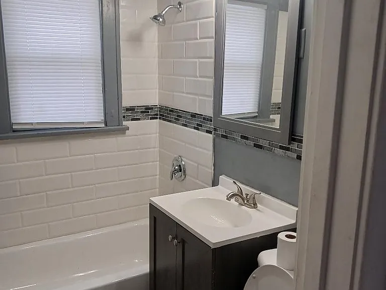 4100 W 10th Ave — Photo 11