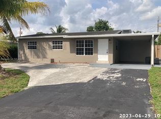 895 Balfrey Dr S, West Palm Beach, FL 33413