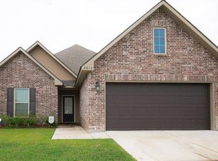 2613 Anchor Dr, Marrero, LA 70072