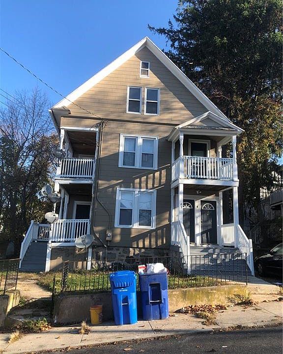 Building Photo 4