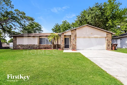 1701 Freeman Dr Photo 1