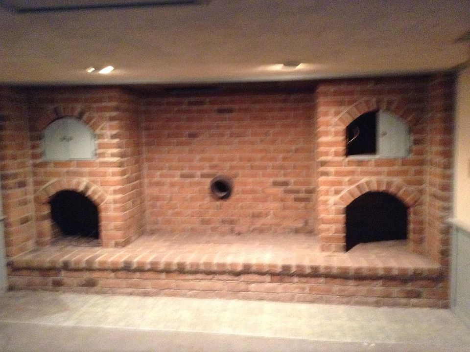 2nd image of 200 E 11th Ave