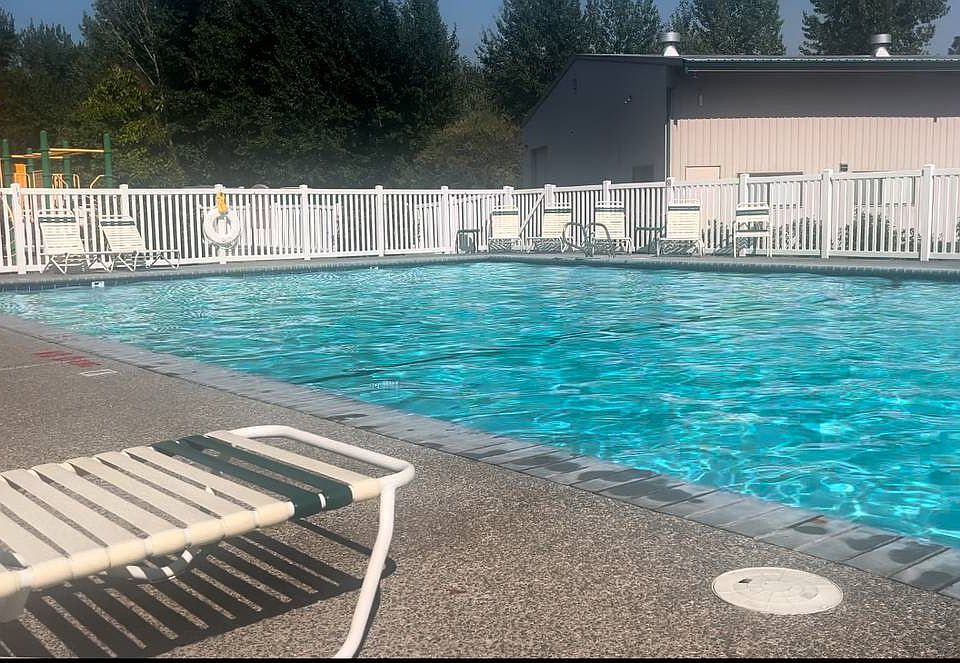 Large pool