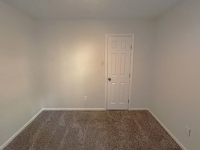 3307 Golden Willow Dr — Photo 14