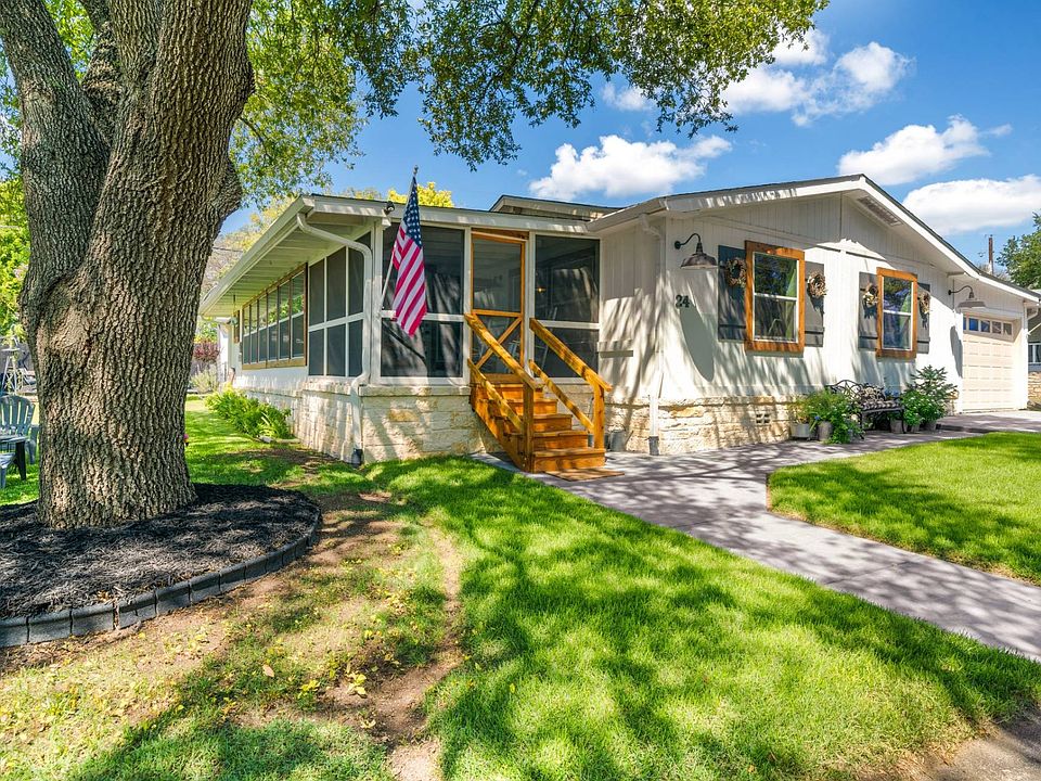 1st image of 24 Riverfront Dr S
