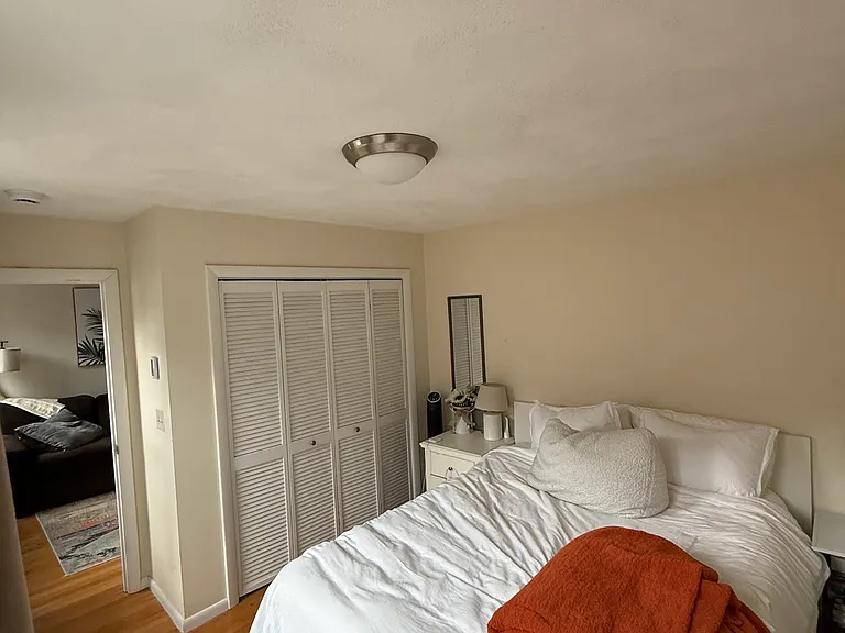 92 Prince St #7 — Photo 7