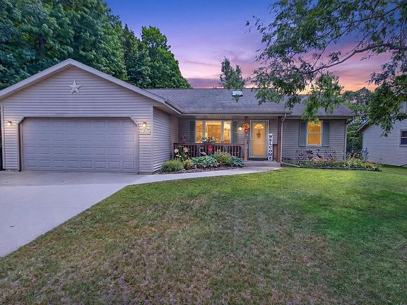 2nd image of 513 Polaris STREET
