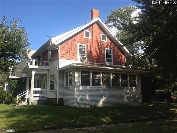 3rd image of 112 Marvin Ave