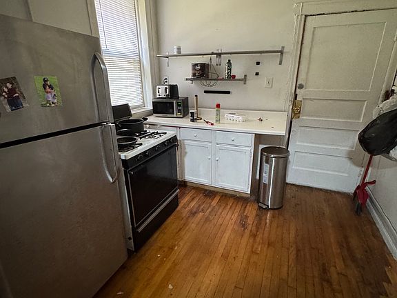 4th image of 2021 N Humboldt Blvd