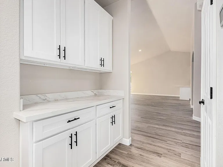 9310 E Crystal Dr — Photo 22