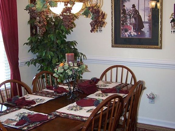 Formal dining room