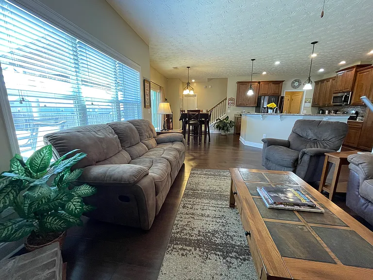 7192 Tall Pine Ct — Photo 12
