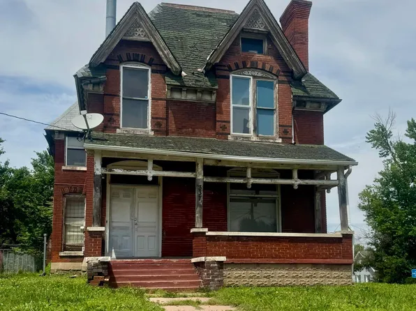 337 Chestnut St, Quincy, IL 62301