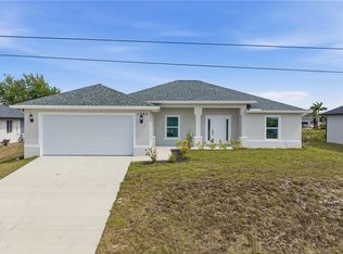 1725 NW 2nd St, Cape Coral, FL 33993