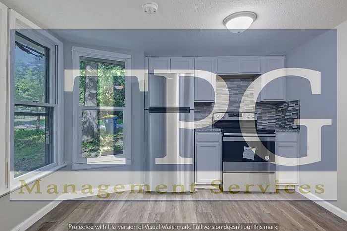 2121 N River Blvd — Photo 10