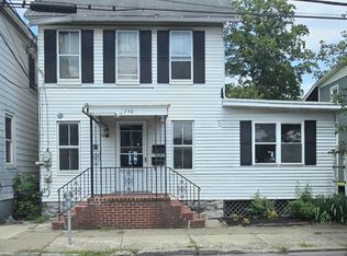 730 Monroe St UNIT 1, Stroudsburg, PA 18360