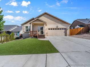 3325 SW Antler Ridge Ln, Redmond, OR 97756