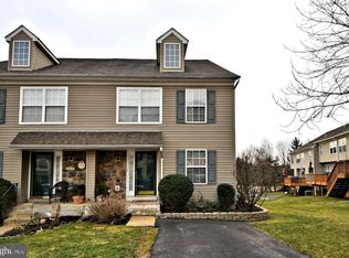 5010 Esther Reed Dr, Doylestown, PA 18902