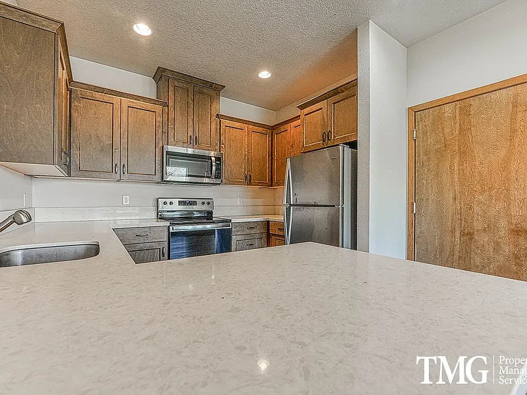 3251 Lewis Ln — Photo 7